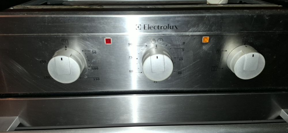 Cuptor si plita Electrolux
