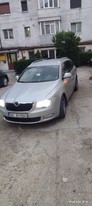 Vând Skoda Superb 2