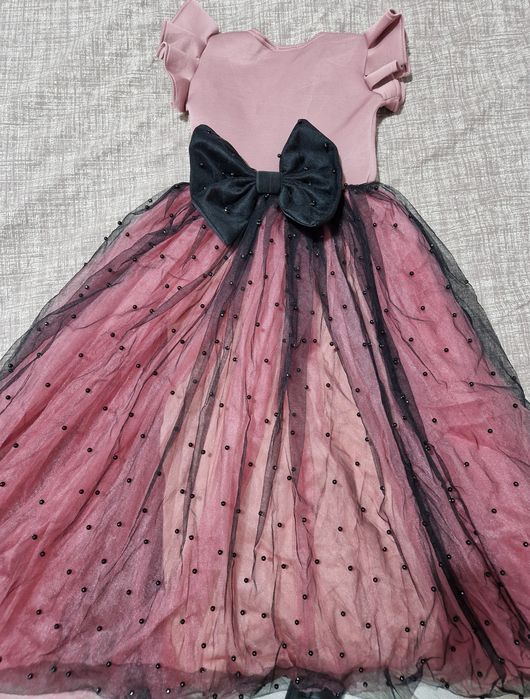 Невероятни детски рокли правени по поръчка 120-134