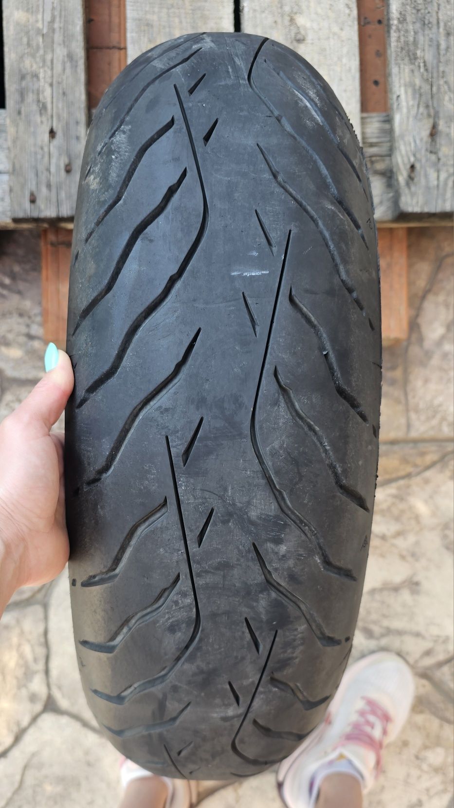 Модел     Dunlop