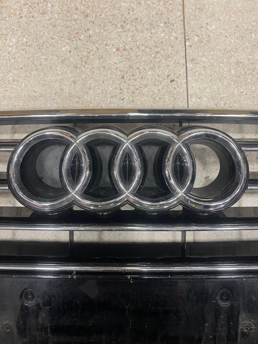 Vand Grila Audi A6 C7.5 facelift cromata pt Night Vision+ camera 360*