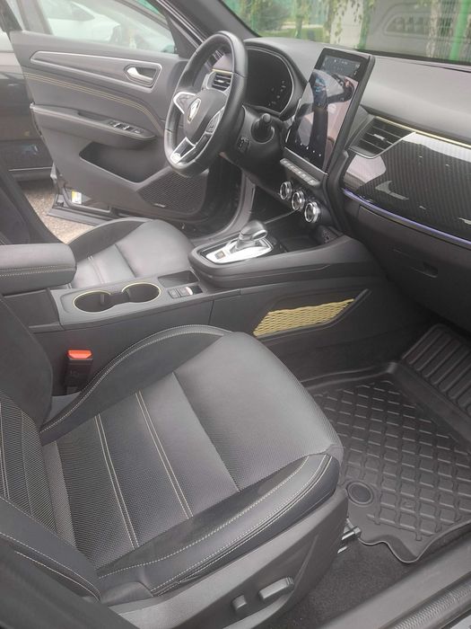 Vanzare Renault Arkana E-Tech