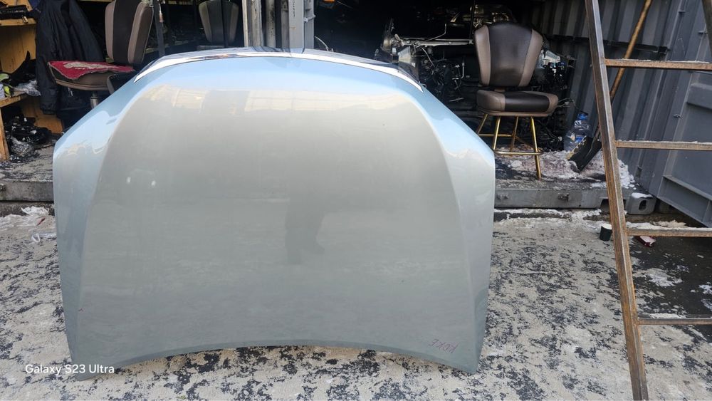 Капот Камри 50, 55