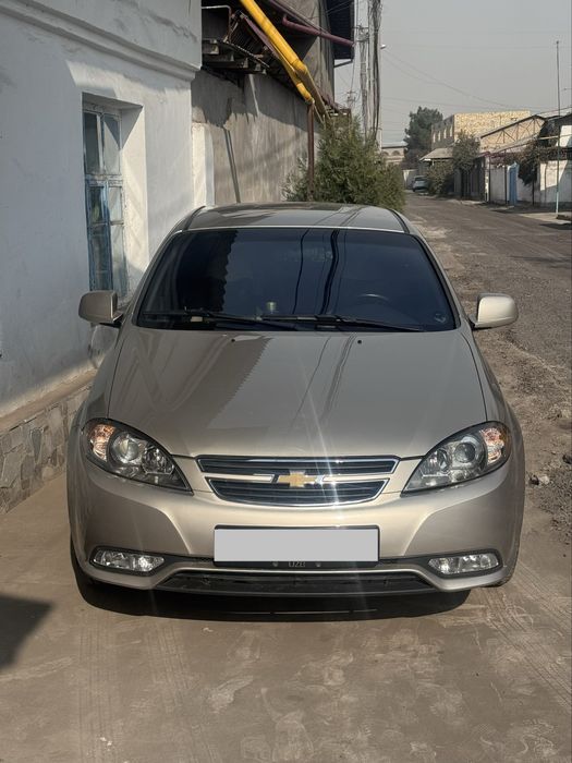 Chevrolet Jentra