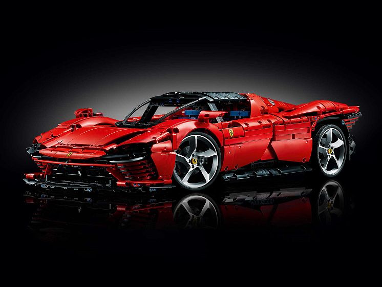 NOU 1/1 Lego masina Ferrari Daytona SP3 42143