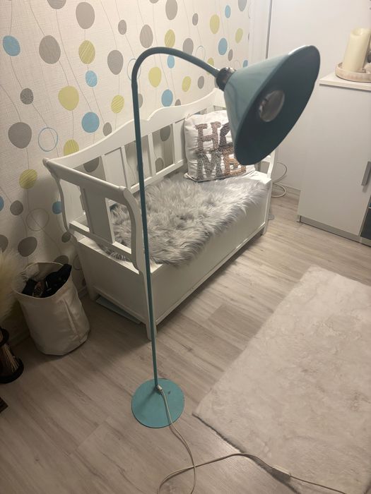 Lampa inalta si flexibila