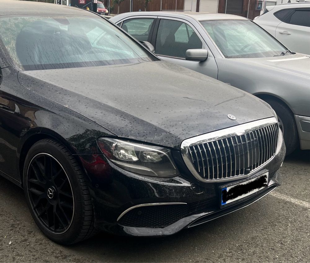 Предна броня с решетка  Maybach mercedes w213 e klasse 2016-2019