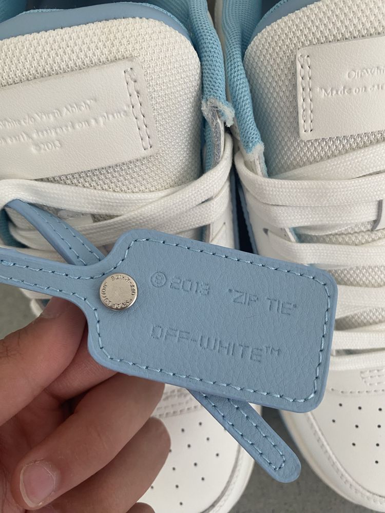 OFF-WHITE Out of Office (sky blue)