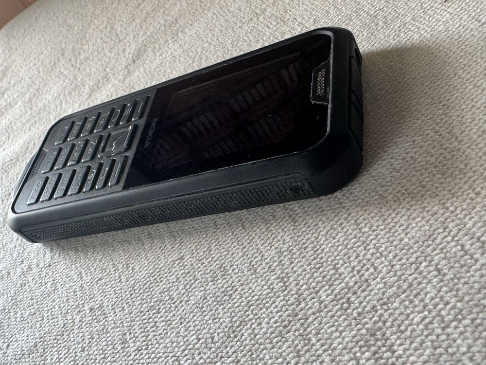 Nokia 800 Tough Водоустойчив , 2 сим карти
