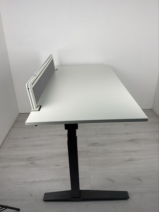 офис бюро с ръчно повдигане, от 69 см до 118 см обзавеждане със ДДС