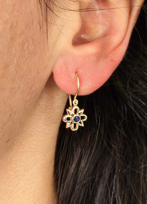 Cercei din aur galben cu safire naturale, handmade