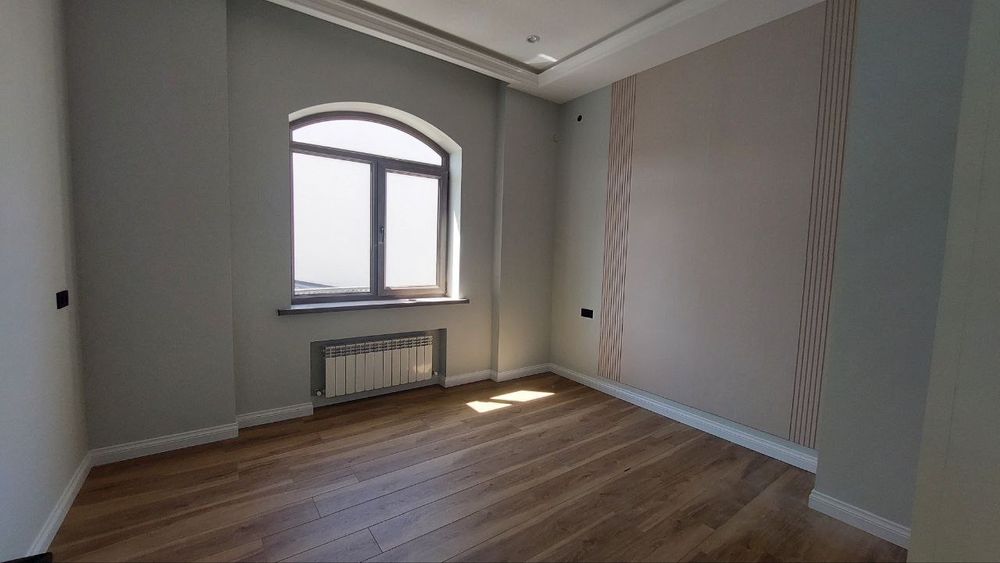 280000у.е Юнусабад район Зенит 2.2 сотув 6 хона Исломобод махалла Евро