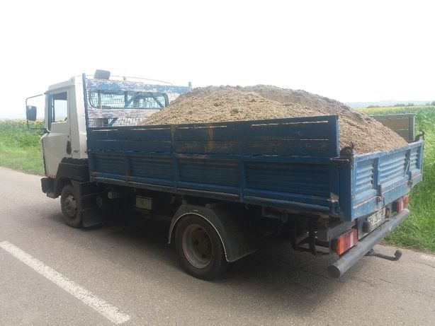Vând transport nisip Pietris Mărgăritar Pământ balas balastru marfa
