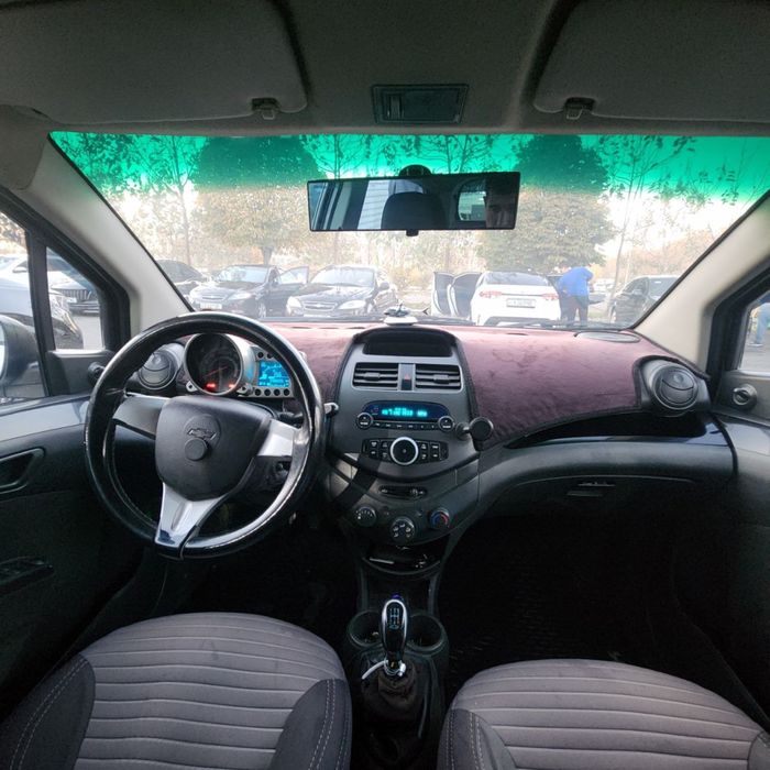 chevralet spark 2011