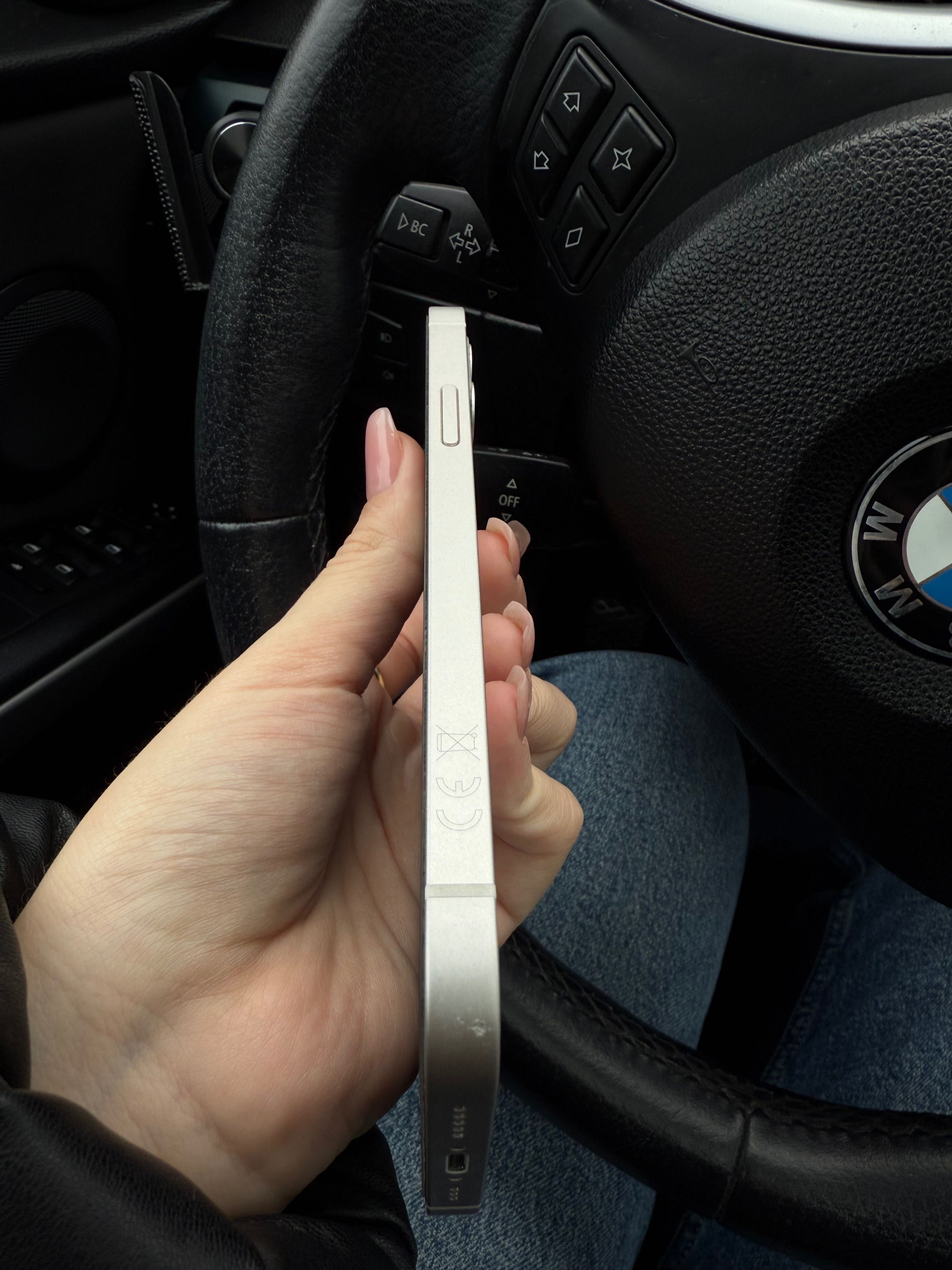 Айфон/ Iphone 12, 64GB,
