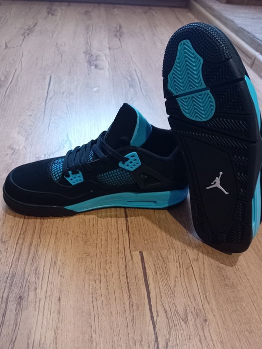 Adidași Air Jordan 4 retro noi