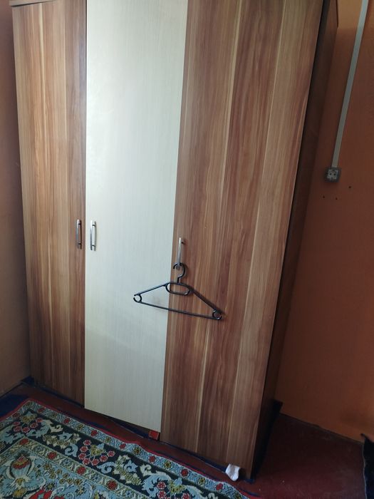 Dormitor(pat+ șifonier)