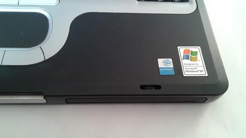 Laptop Compaq nc6000 ecran in stare vizuala perfecta, cu placa Wi-Fi