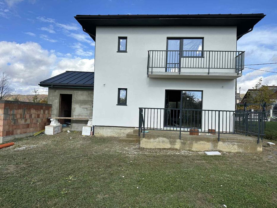 Casa individuala de vanzare Baia Sprie 126 mp construiti+garaj 21mp