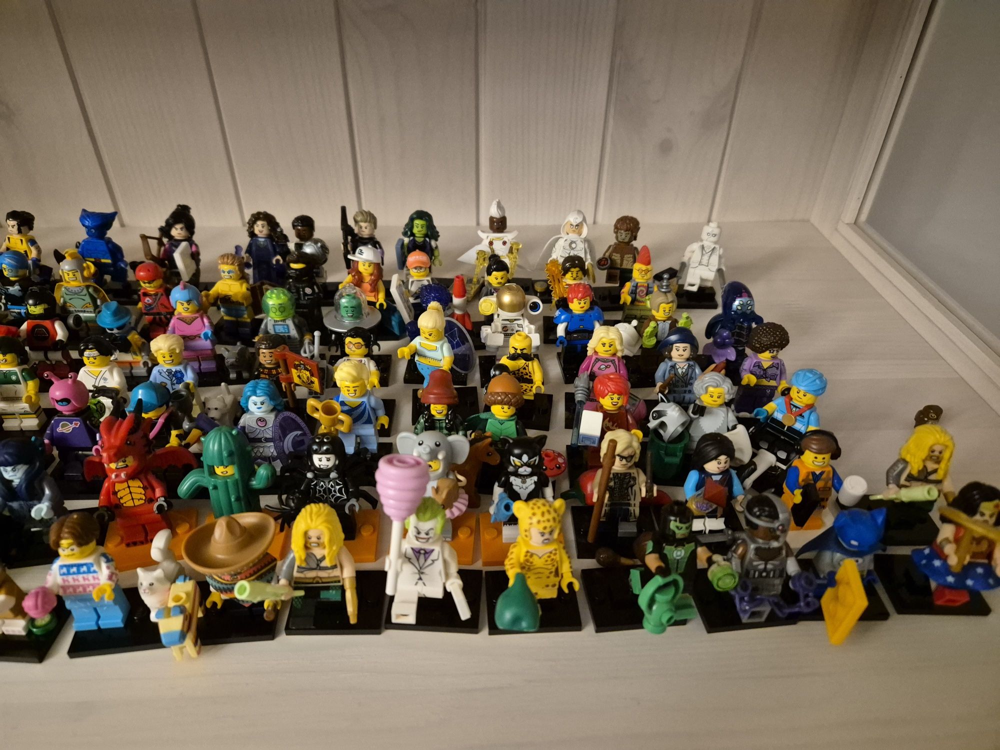 Lego Minifigures, полные серии