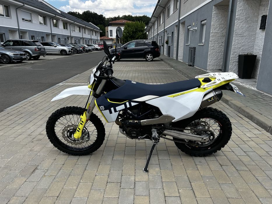 Husqvarna 701 enduro 2023 (ktm 690/gasgas 700)