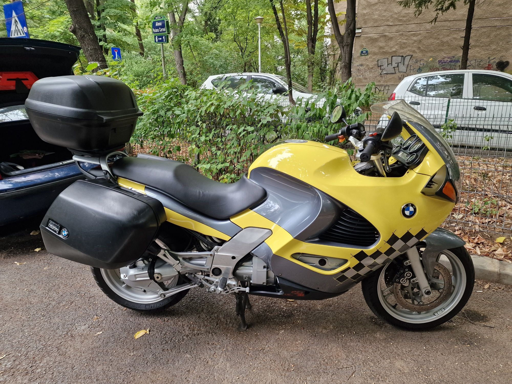 Motocicleta BMW K1200RS