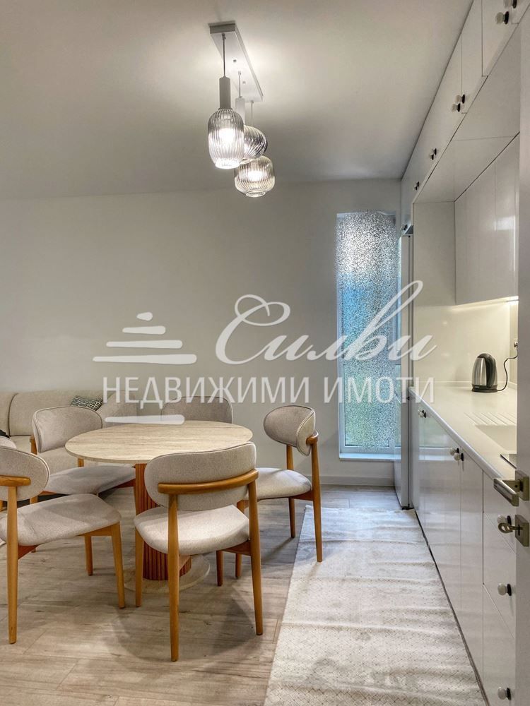 Продава се Двустаен апартамент в Шумен, Боян Българанов 1 - 67 кв.м за 1903 €/кв.м - Снимка #4