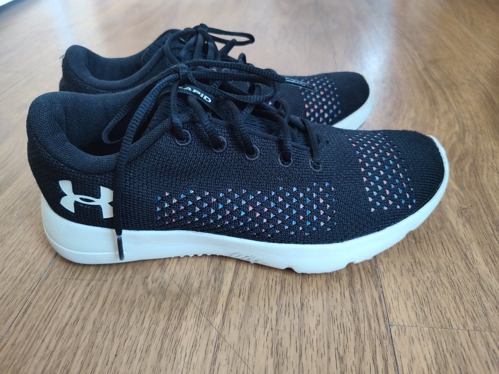 Оригинални маратонки Under armor
