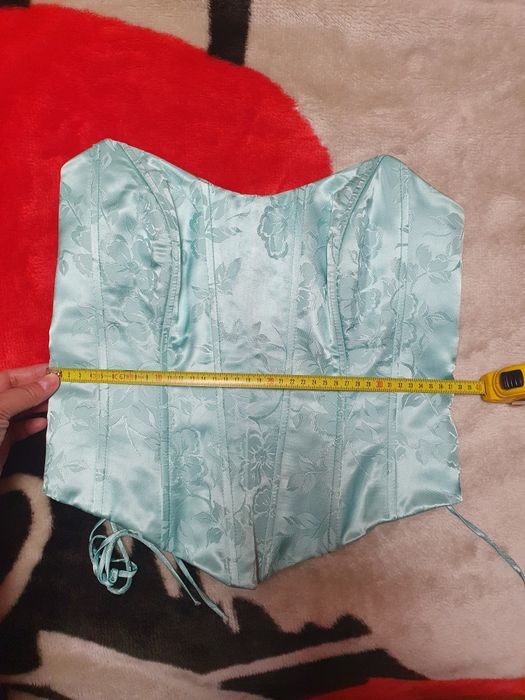 Corset ajustabil, culoare superba
