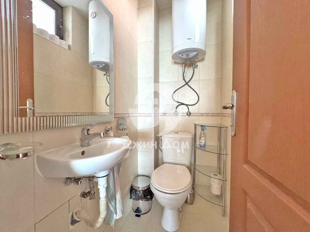 Продава се Тристаен апартамент в с. Кошарица, Област Бургас - 90 кв.м за 1110 €/кв.м - Снимка #8