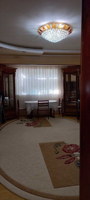 Чиланзар Е метро Хамза "Новза" продаются своя 3/4/9