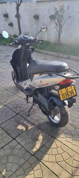 Scuter Kymco Agility 49cc fabricatie 2014