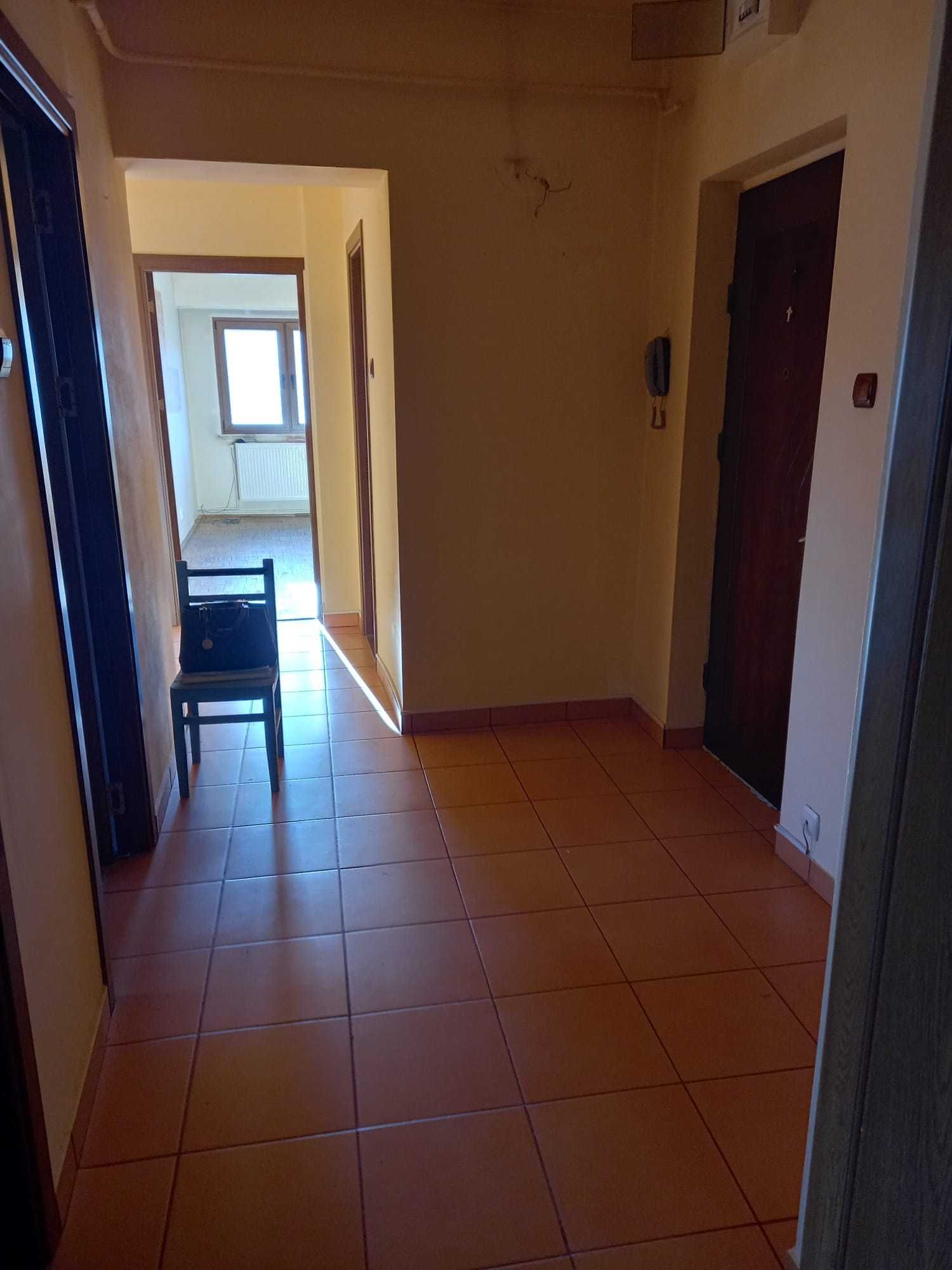 Apartament 3 camere - etaj 2