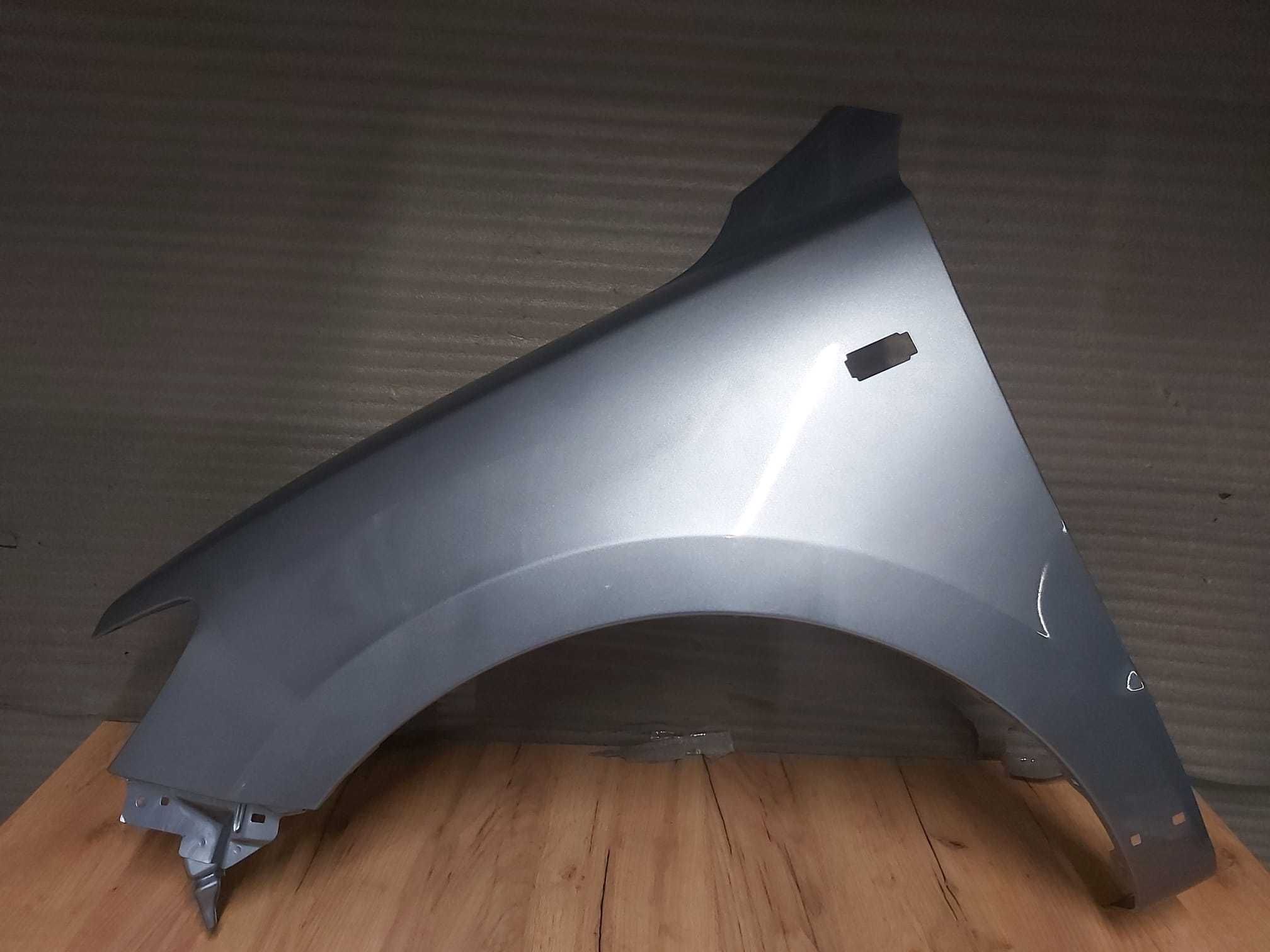 Aripa Fata Stanga Hyundai Santa-Fe 2006-2012 (6F (Albastru))