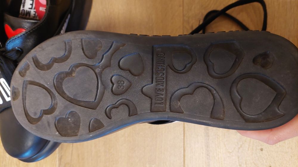 Love Moschino дамски кецове