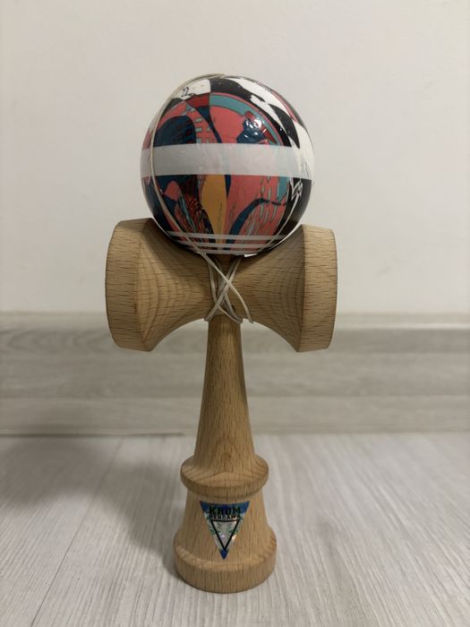 kendama krom noia 4