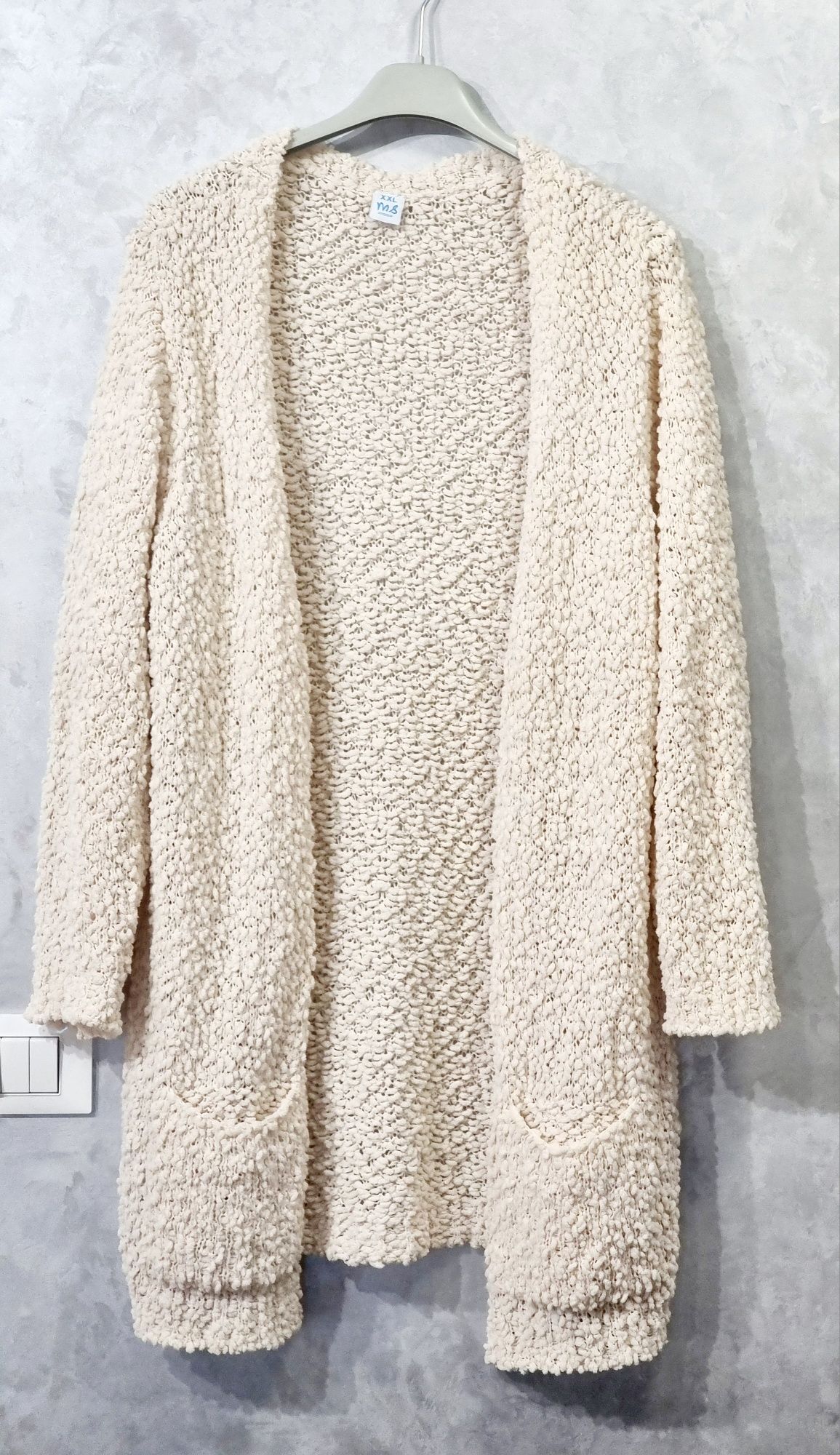 Cardigan de culoare crem