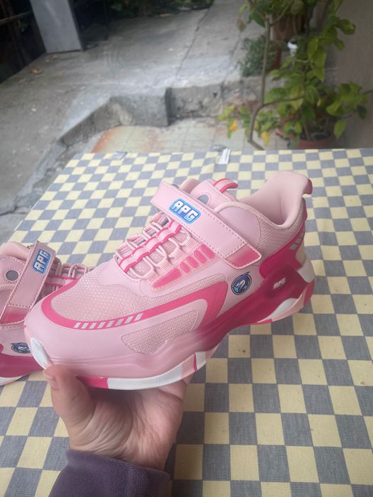 Маратонки като нови - Анди студио