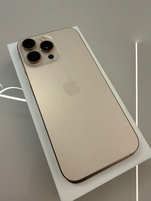 Продам iphone 16 pro max 256 gb физ сим + e sim