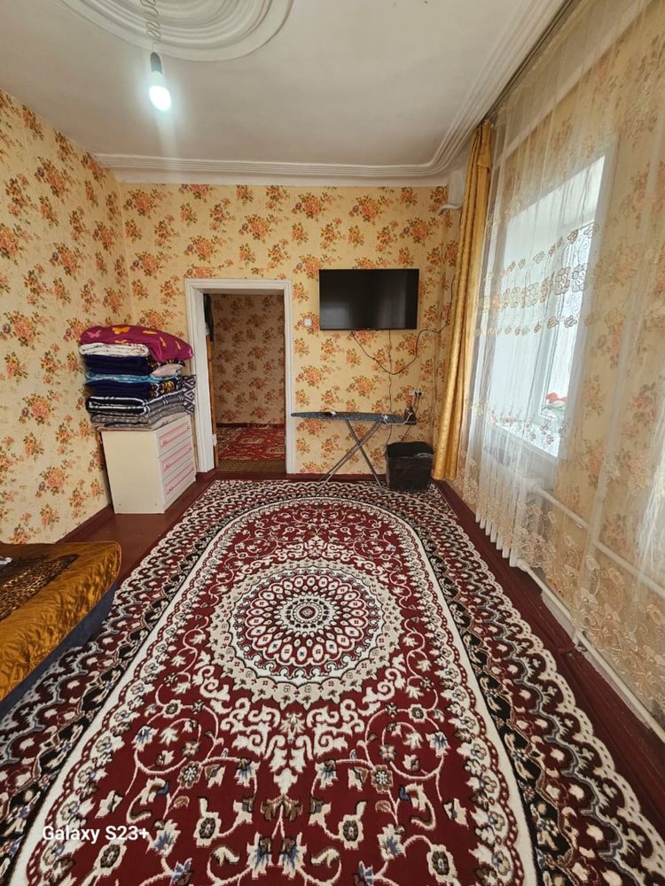 Срочно срочно  Продам дом в центре ост кирова все рядом