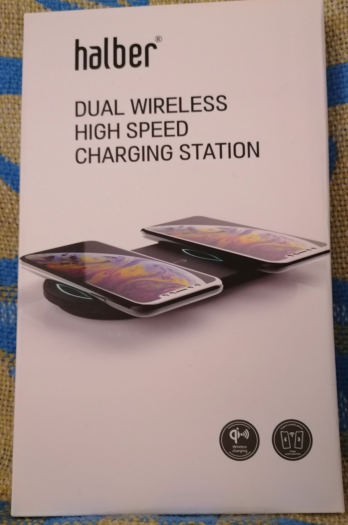 Безжичното зарядно устройство halber® Dualcharge, Fast Charge,