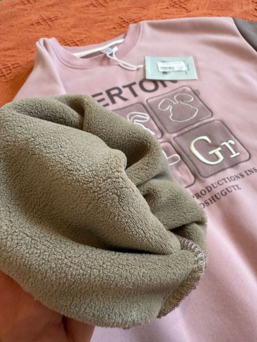 Теплый свитшот на девочку