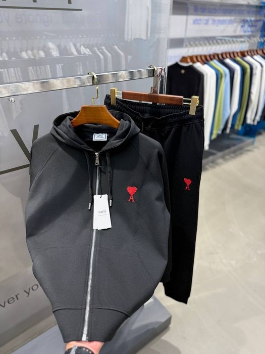 Мъжки екипи различни модели Amiri