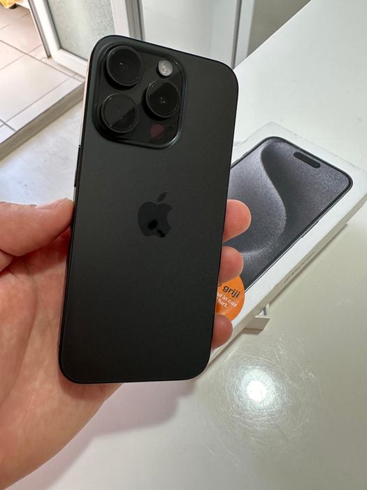 Iphone 15 PRO MAX black baterie 93%