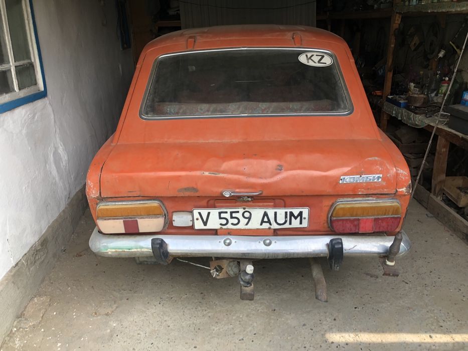 Москвич ИЖ Комби 21251