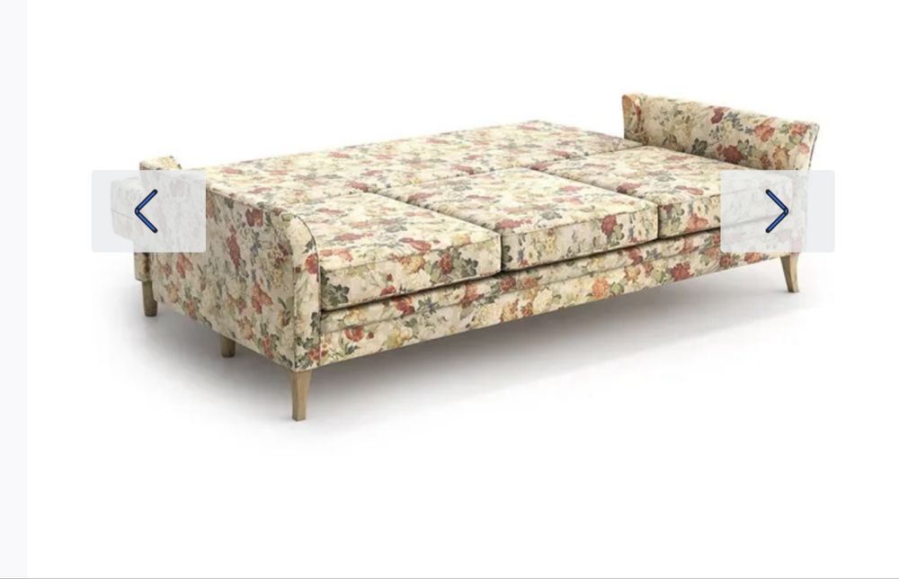 Цветен триместен диван