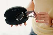 Слънчеви очила GUESS