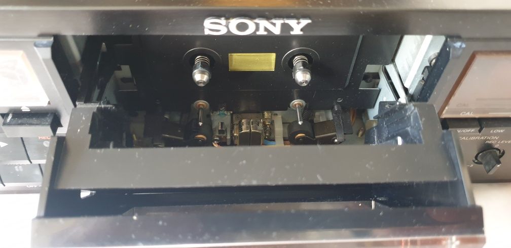 Кассетная дека SONY TC-K555ESX