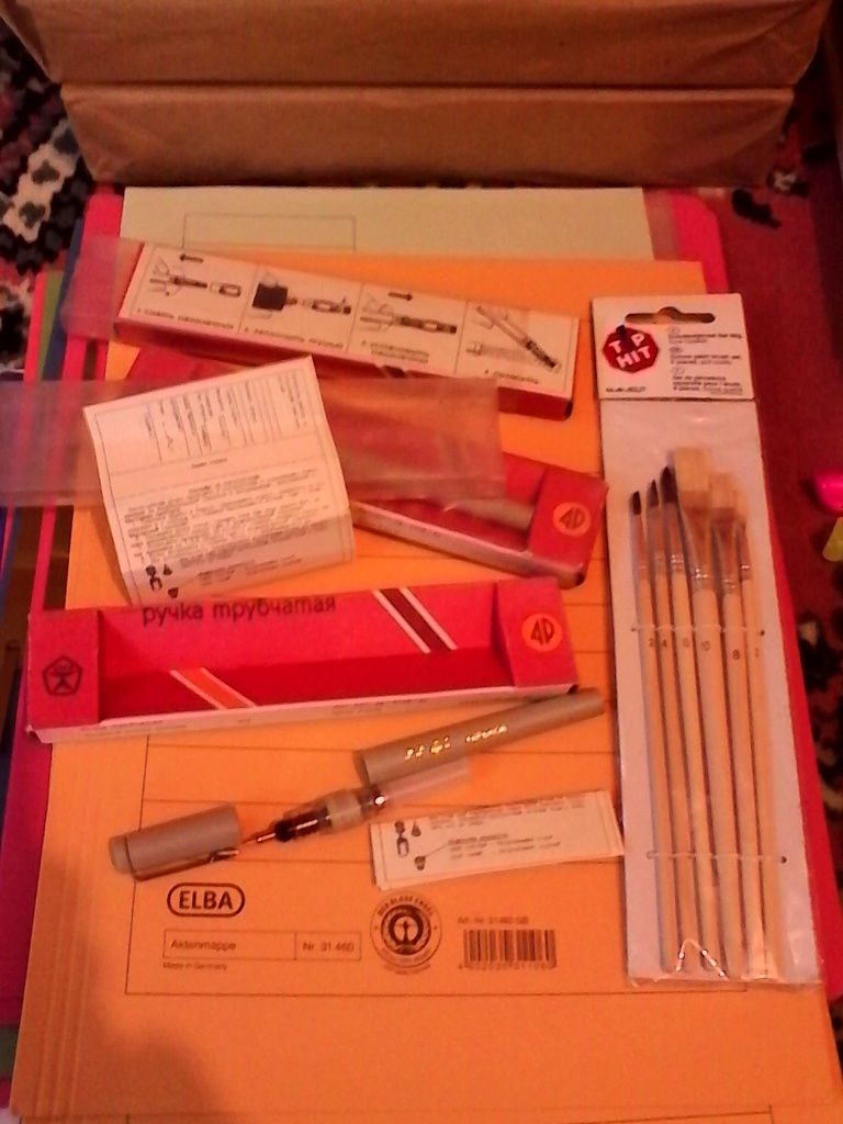 Papetarie,birotica.Capsator,markere,dosare,capse,mine creion,stilouri,
