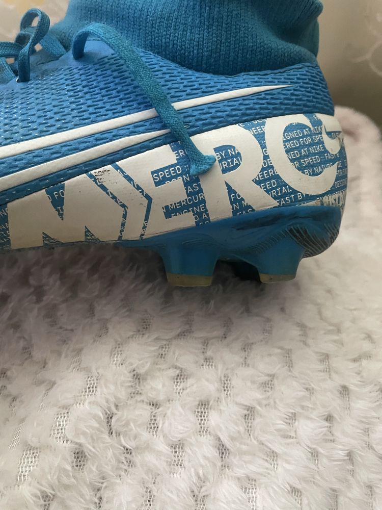Vand ghete fotbal nike